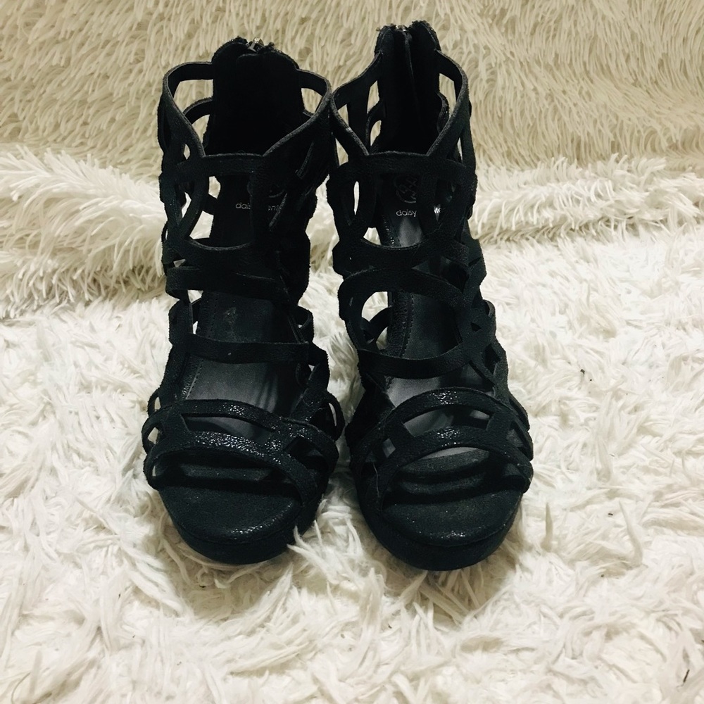 Black wedges - Picture 3 of 3